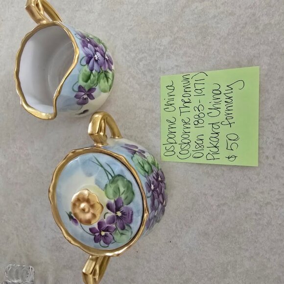 Osborne China Cream and Sugar set with Violets and Gold Leaf - Picture 2 of 4